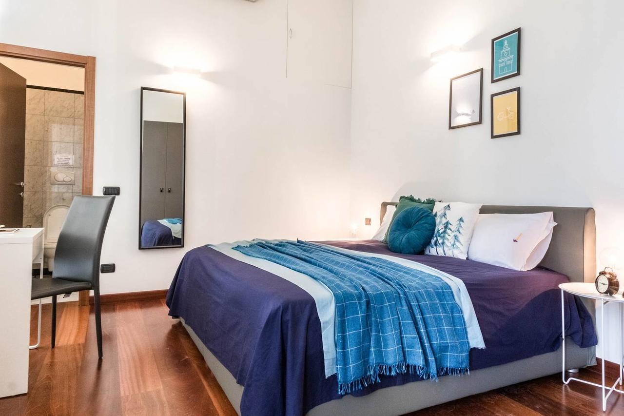 Hintown Duomo Via Baracchini Apartment Milan Bagian luar foto
