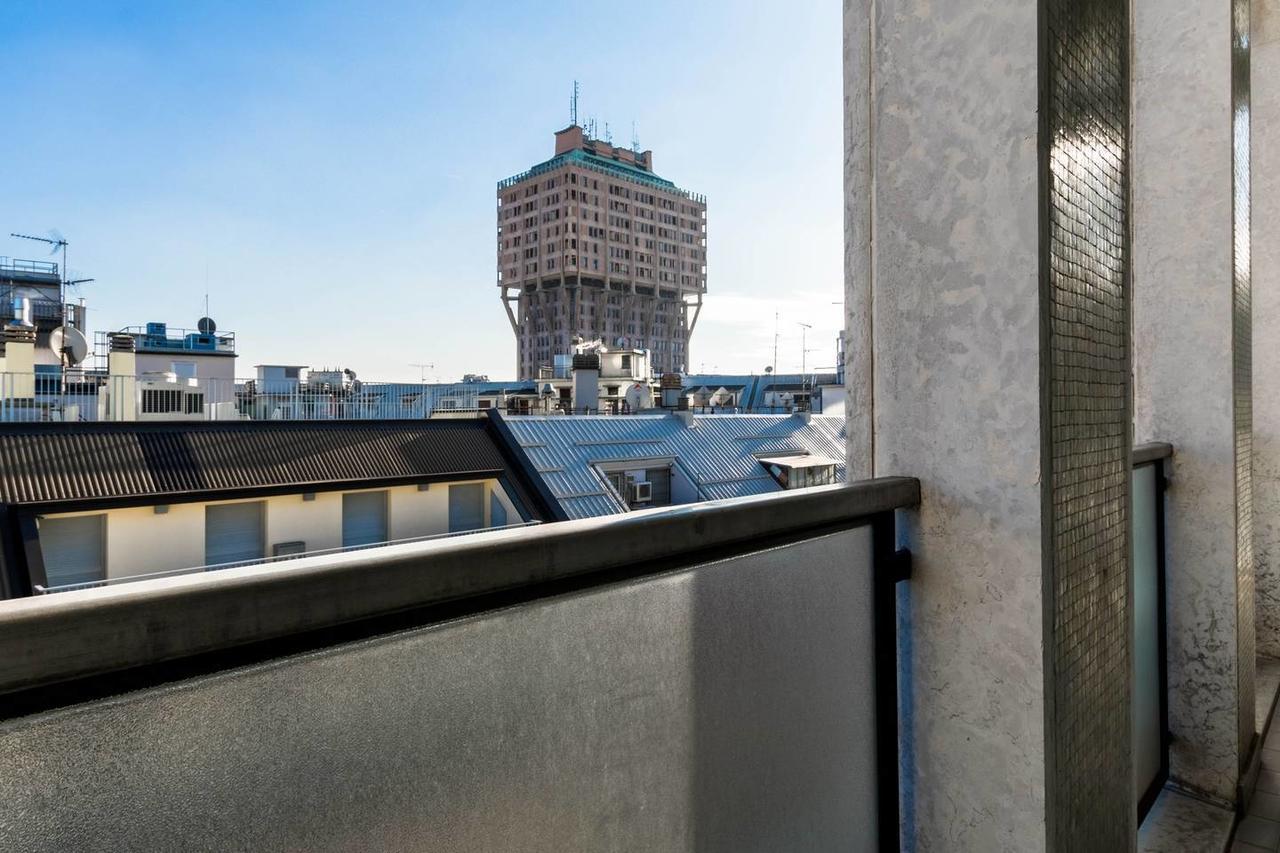 Hintown Duomo Via Baracchini Apartment Milan Bagian luar foto